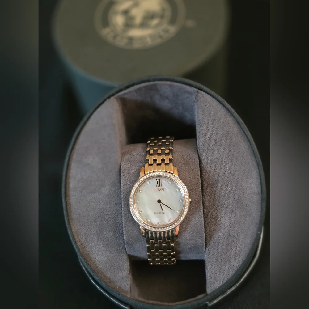 Citizen Ladies Eco Drive Strawberry Gold Watch EUC - Picture 10 of 16